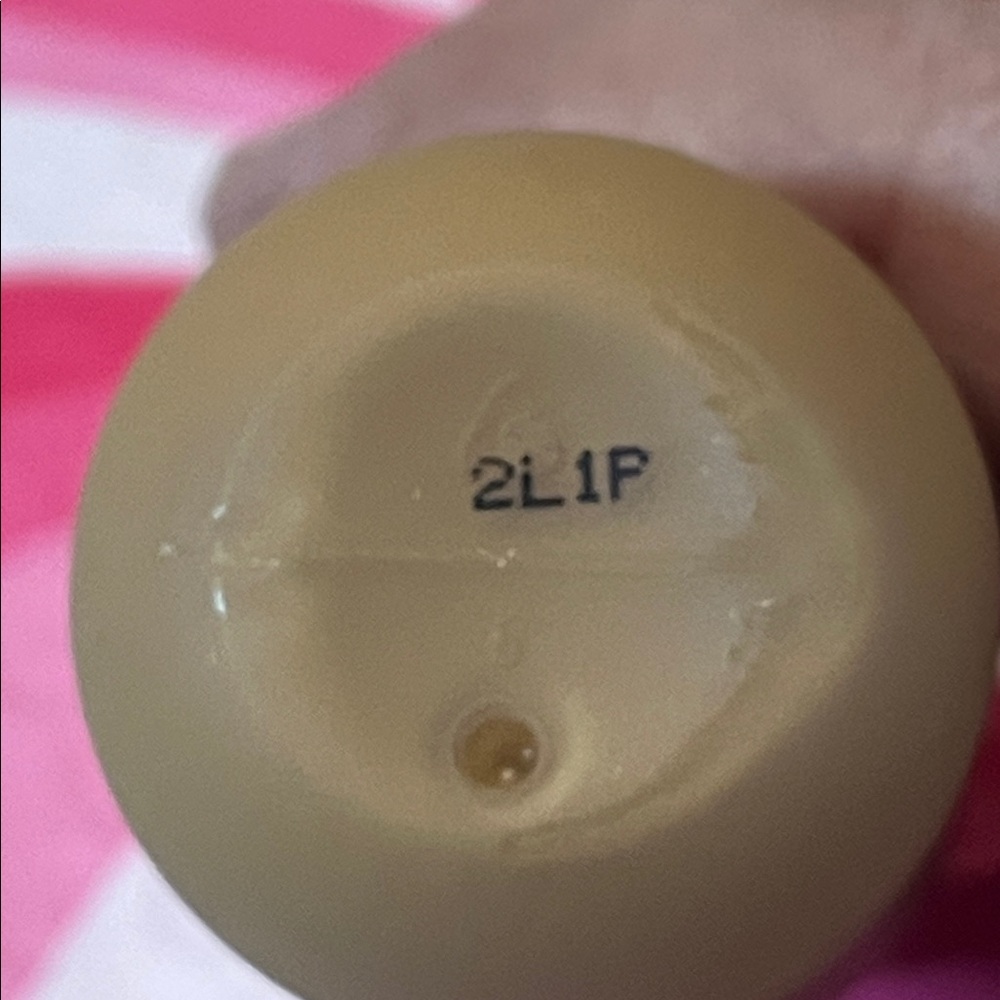 Dior Liquid Foundation - Medium Tan - Picture 3 of 5